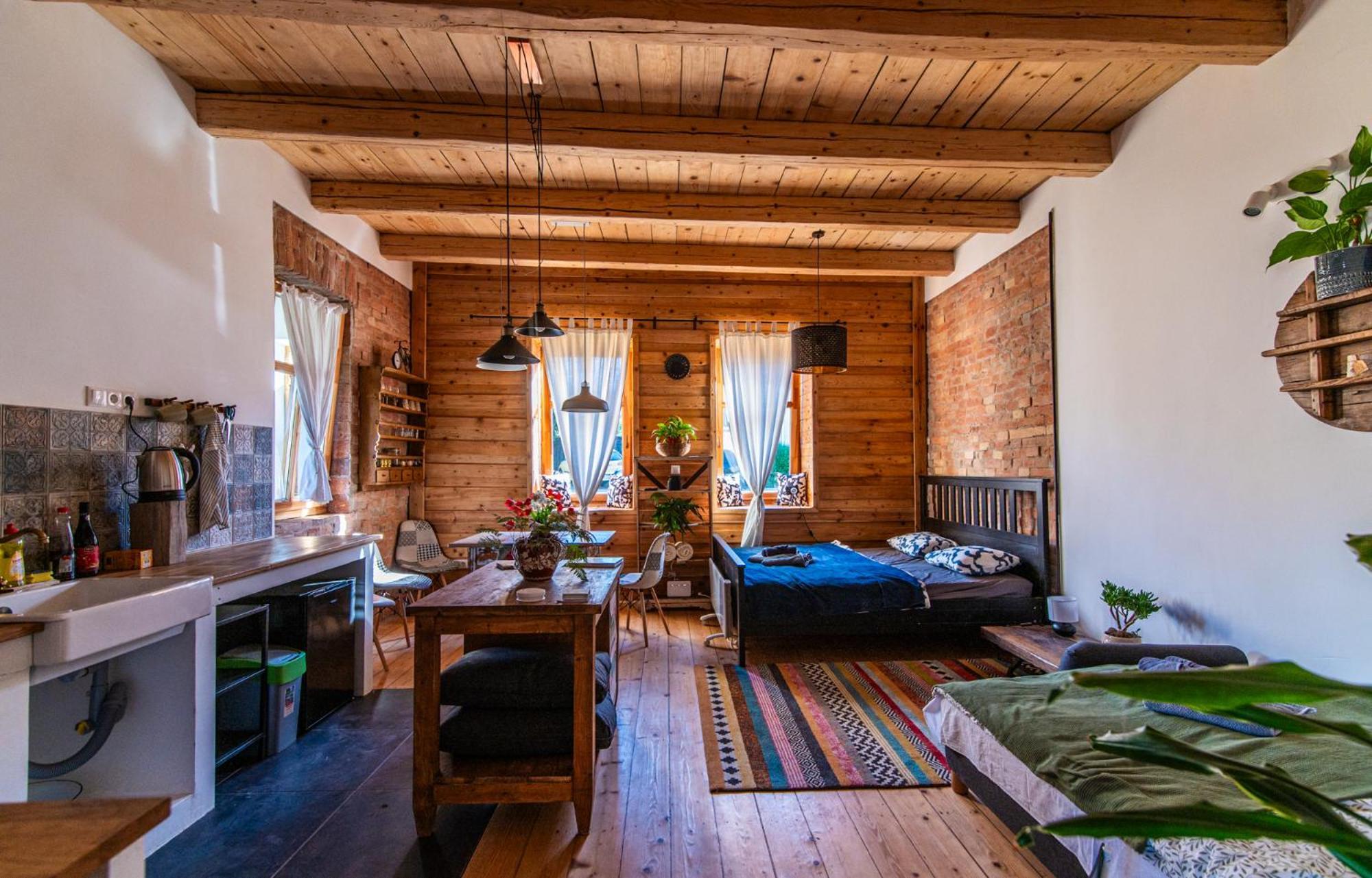 Minifaktura Loft Apartman & Reggelizo Es Etelbar Szokolya Dış mekan fotoğraf