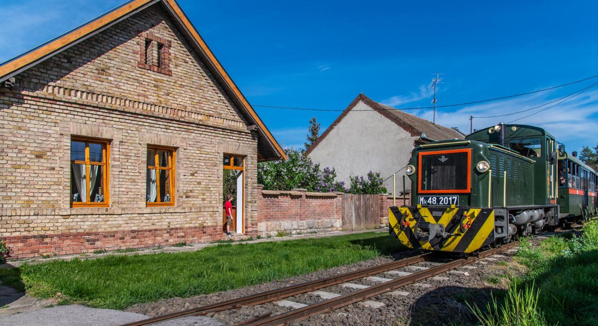 Minifaktura Loft Apartman & Reggelizo Es Etelbar Szokolya Dış mekan fotoğraf