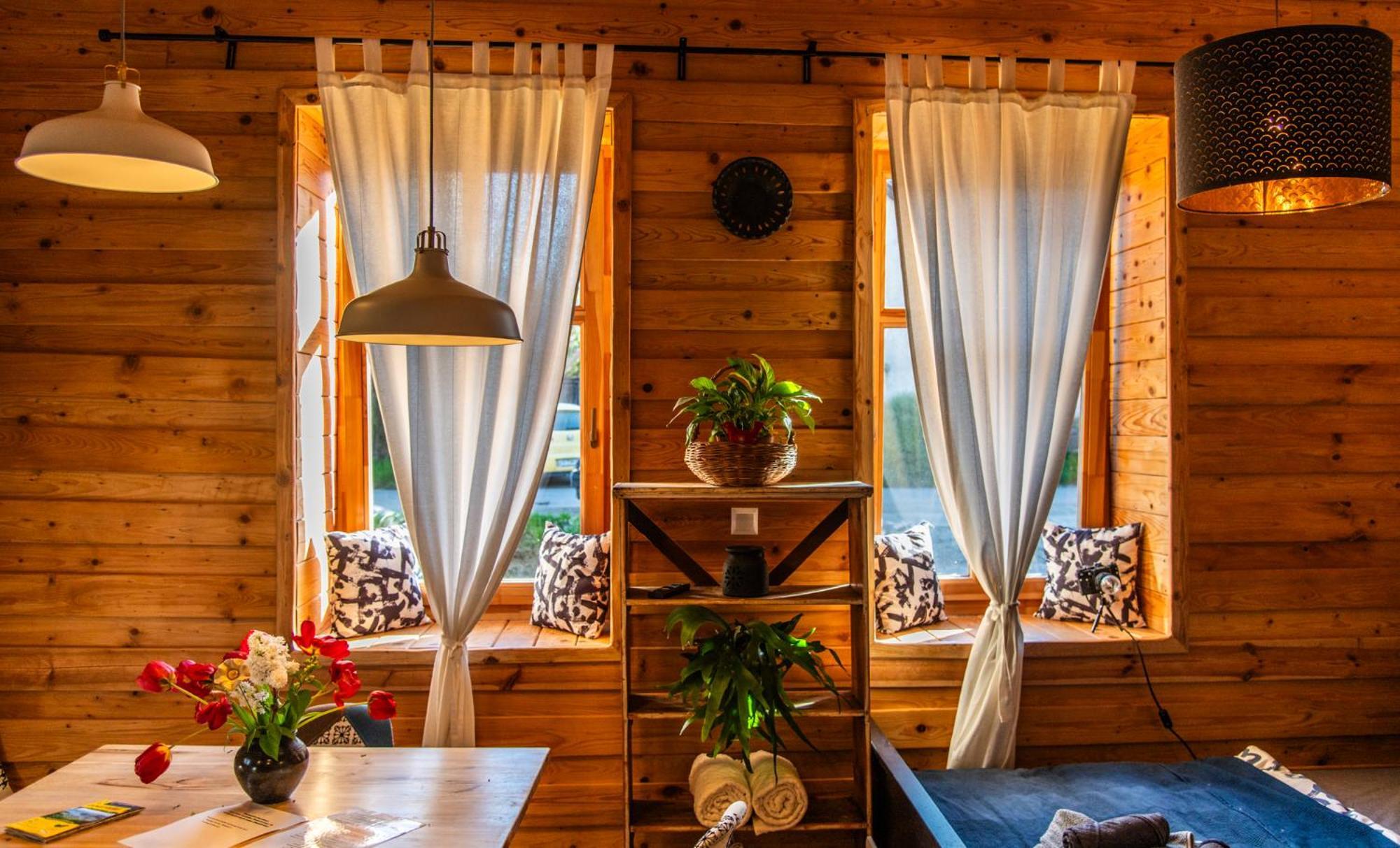 Minifaktura Loft Apartman & Reggelizo Es Etelbar Szokolya Dış mekan fotoğraf